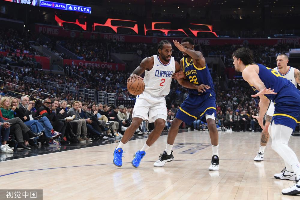 他的首发出 他的首发出